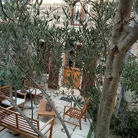 La Tour Du Fauconnier Doué-la-Fontaine