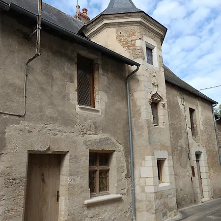 La Tour Du Fauconnier Doue-la-Fontaine