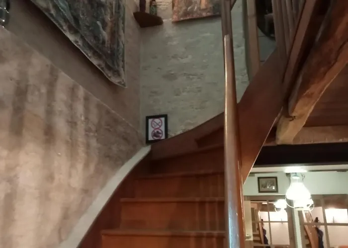 La Tour Du Fauconnier Дом отдыха *