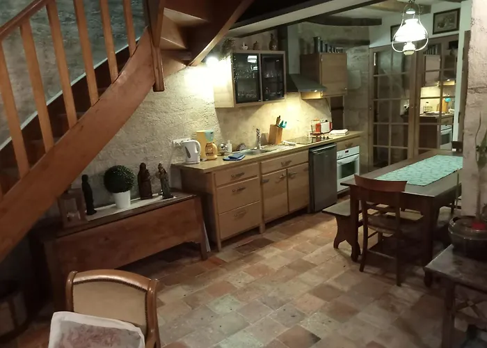 La Tour Du Fauconnier Сasa de vacaciones Doué-la-Fontaine